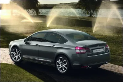 Quel est le modèle de cette voiture ?