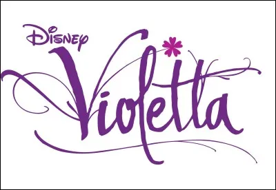 Quel âge a-t-elle quand elle tourne la série ''Violetta'' ?