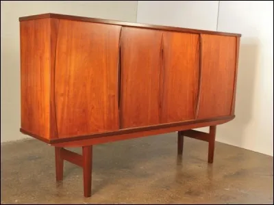 Avec lui, il est même parfois question « d'enfiler la venelle ». Qu'est-ce à dire ?