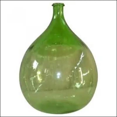 Jusqu'à quelle contenance peut aller une dame-jeanne, cette grande bouteille servant au transport de vin ou d'huile ?