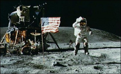 Apollo 13 a permis à Neil Armstrong et Edwin "Buzz" Aldrin d'aller sur la Lune.