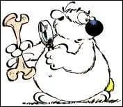 Qui est ce gros chien blanc ?