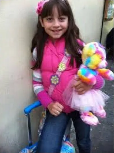 À quel âge Karol a-t-elle commencé à apprendre le chant ?