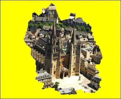 Cette ville située dans la haute vallée du Lot, en zone de moyenne montagne, est dotée d'une surprenante cathédrale érigée au XIV siècle aux clochers inégaux ... .