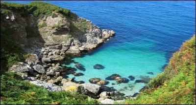 Quelle est la plus grande des îles bretonnes ?