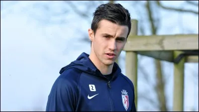 Qui est ce jeune défenseur ?