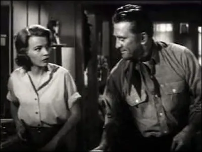 On dit que c'est le film qu'il préfère : le scénario de ce film qu'il a produit, dans lequel il a pour partenaire Gena Rowlands a été écrit par son ami Dalton Trumbo. Il en dira "c'est la seule fois où un scénariste a écrit du premier coup un scénario parfait". Quel est ce film ?