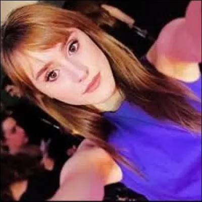 Comment s'appelle l'actrice qui interprète Jazmín ?