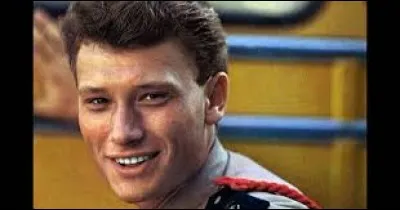 On termine comme on a commencé avec Johnny Hallyday qui a chanté en 1972...