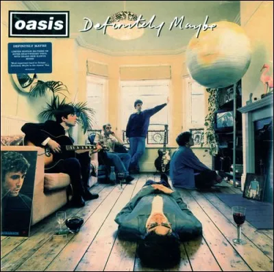 Oasis a été mis en comparaison au niveau des charts durant quelques années en Angleterre avec un autre groupe, façon Beatles vs Stones.
C'était quel autre groupe ?