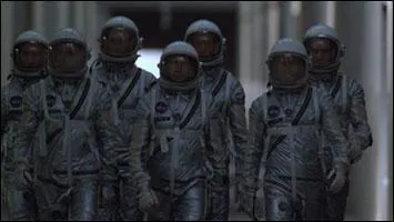 De qui le cinaste Philip Kaufman nous conte-t-il L'Etoffe d'aprs le titre d'un film ralis en 1983 ?