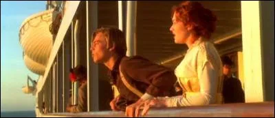 Qu'apprend Jack à Rose ?