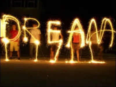 Sur ''In Winter'' , son album de 2016, Katie Melua chante ''Dreams on FIRE'' accompagnée par la chorale des femmes de Gori, ville du pays dont la chanteuse est originaire : la Géorgie. Quelle en est la capitale ?