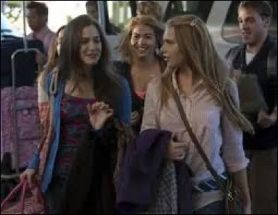 Sur l'île qui leur pique leurs affaires ?