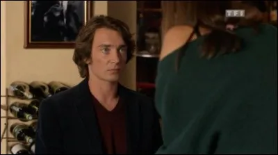 Quel m&eacute;tier exerce Simon, l'homme dont Salom&eacute; tombe amoureuse ?