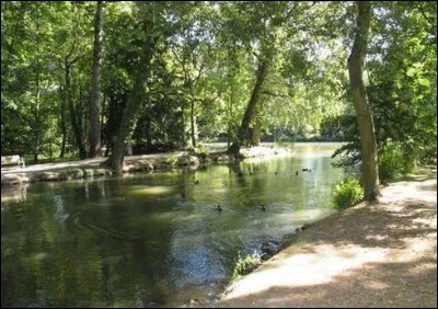 Les Jocondiens sont de Joué-lès-Tours en Indre-et-Loire.