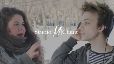 Des personnes parlent dans ton dos, comment réagis-tu ?