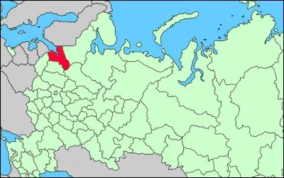 Quel est le nom actuel de Leningrad ?