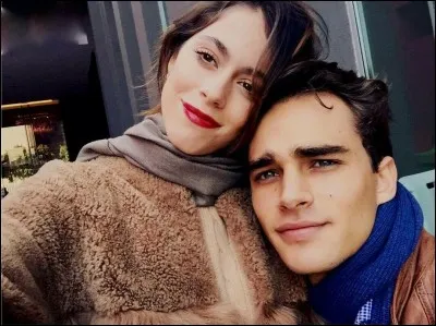 Avec qui est-elle en couple en décembre 2016 ?