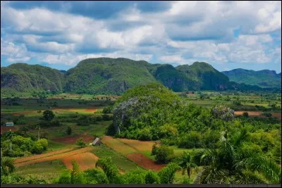 Dans quel pays se situe Pinar del Rio ?