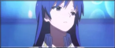 Chihaya Kisaragi, une jeune fille calme et toujours polie, pilote l'Idol Nubilum. C'est dans :