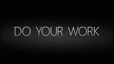 Elle __ qu'elle doit mieux travailler.