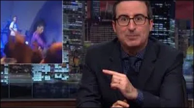 En pleine promotion pour son nouvel album qui a déclaré : "J'ai hâte d'avorter de ma prochaine création" ?