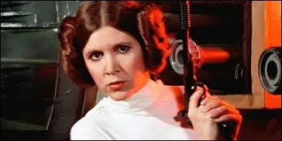 Comment s'appelle l'actrice de la princesse Leia ?