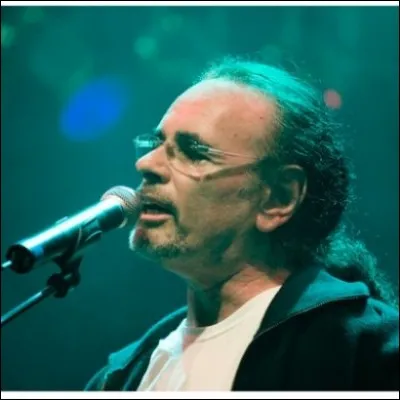 Parmi les titres suivants, lequel est celui d'une chanson de Nicolas Peyrac ?