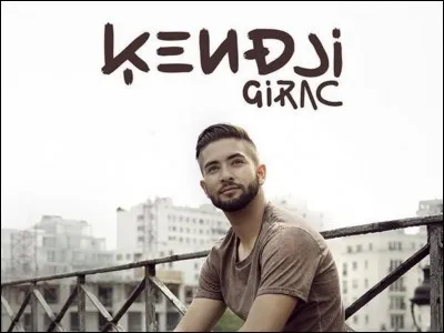 Comment s'appelle son deuxième album ?