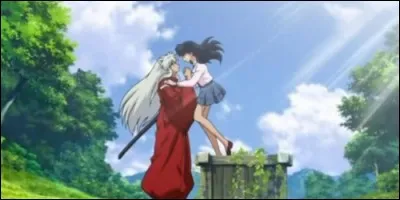 Dans quel anime peut-on voir Kagome, jeune fille de 15 ans, être propulsée à l'époque Sengoku ?