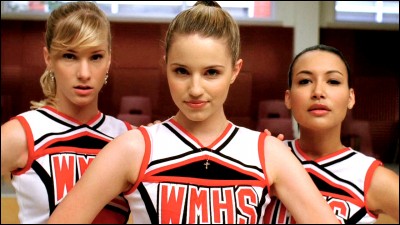 Pour quelle raison Quinn décide-t-elle de rejoindre le Glee Club ?