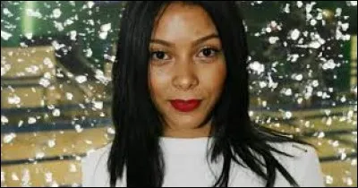 On continue avec Néhuda. Ce n'est pas son vrai prénom, mais alors quel est-il ?