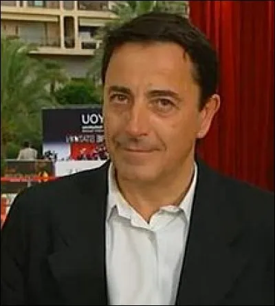 Hubert Besson est le frère du producteur de "Plus belle la vie".