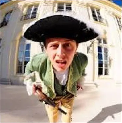 Son signe astrologique est...