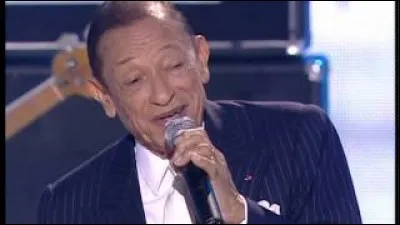 " Je voudrais du soleil vert...Des dentelles et des théières 
Des photos de bord de mer...". Quel est le titre de cette chanson d'Henri Salvador?