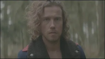 Qui chante en 2013 "On attendra l'hiver...Pour s'écrire qu'on se manque...Que c'était long hier...Que c'est long de s'attendre" ?