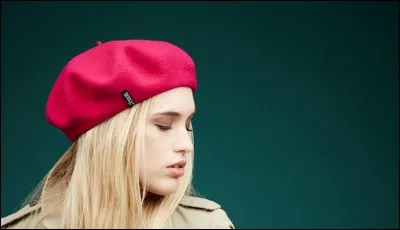 Selon l'expression, quel accessoire fait-on porter à quelqu'un lorsqu'on veut le rendre responsable d'un échec ?