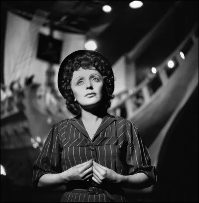 De quelle couleur Edith Piaf voyait-elle la vie ?