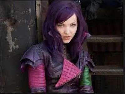 Quel âge Mal a-t-elle ?