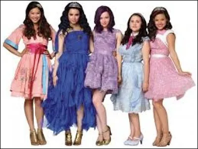 Qui est la présentatrice ?