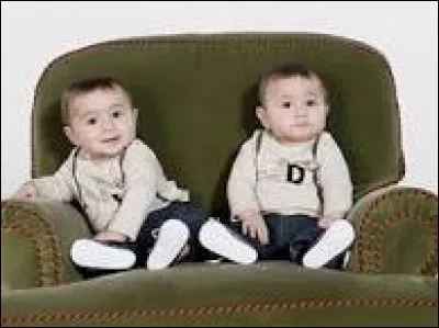 Comment s'appellent les deux bébés ?
