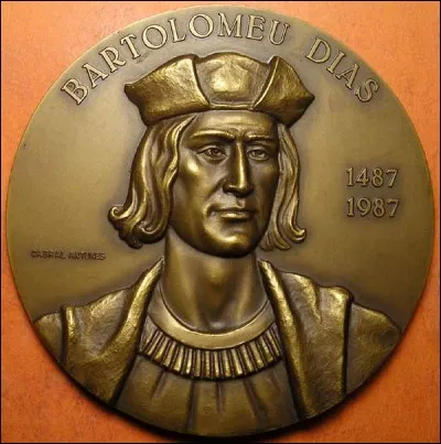 Quel exploit le navigateur portugais Bartolomeu Dias réalise-t-il en 1488 ?