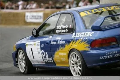 Quel est le nom du pilote de cette voiture ?