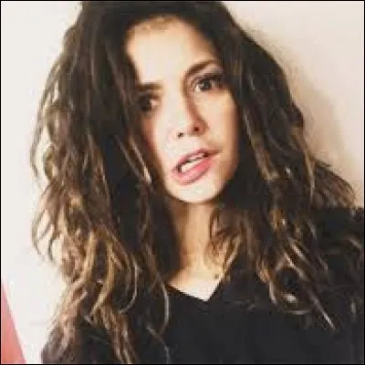 Quel est son vrai nom et où est-elle née ?