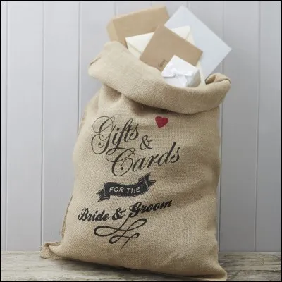 En quelle matière est fabriqué ce sac à courriers ?