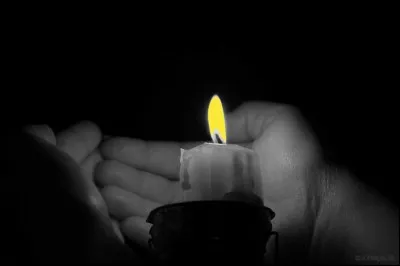 Quant à lui, il lui disait "J'ai chaud aux mains Marie, tu vois, ça s'arrange, le docteur me l'a dit" :