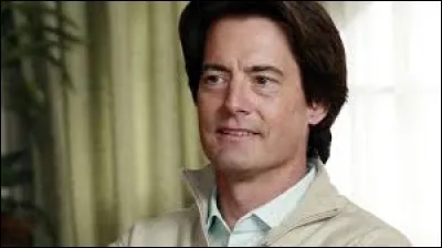 Qu'arrive-t-il à Orson après l'incendie du bar en saison 5 ?