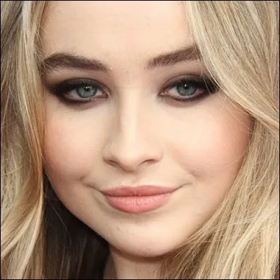 Comment s'appelle le film de 2016 dans lequel Sabrina Carpenter avait un rôle ?