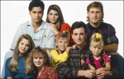 Télévision - Qui s'est fait connaître à la fin des années 80 dans la série américaine "La Fête à la maison" ?